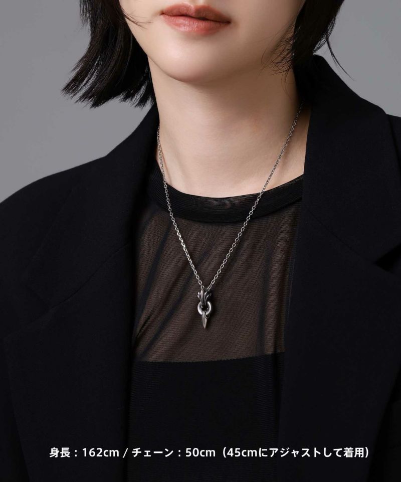 HOWL”ミディアムファングドネックレス/シルバー925 | LION HEART STORE