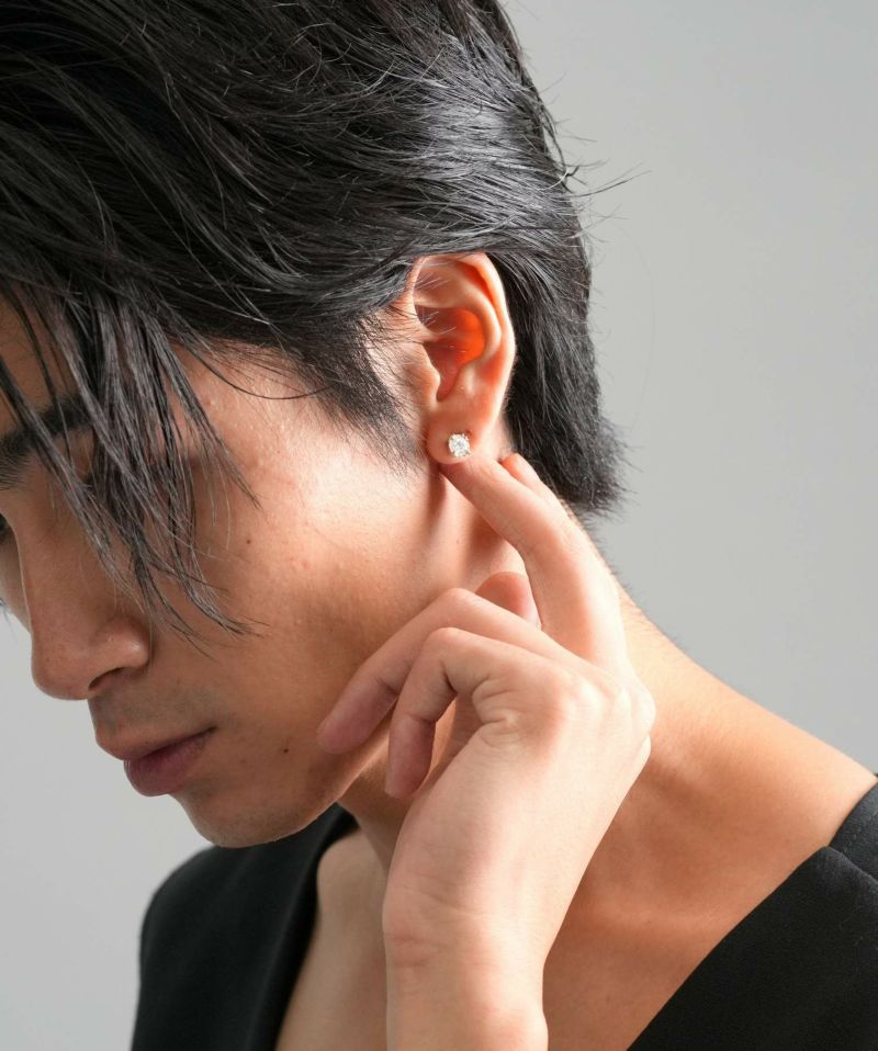 コマンダーストーンピアス/K10ゴールド（ブラック・クリア）