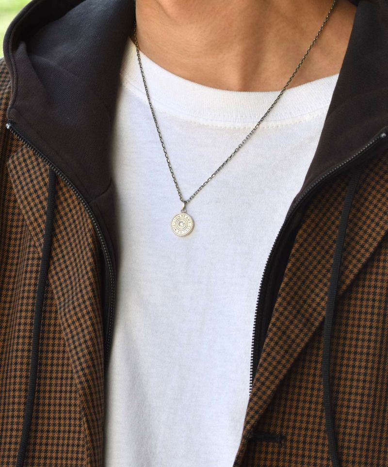 レザーとシルバーのカジュアルネックレス バースドロップネックレス/4月ダイヤモンドカラー/シルバー925 | LION