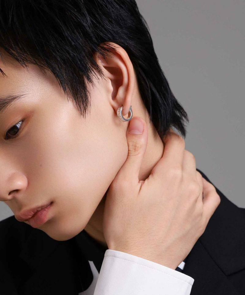 クロッシングピアス/マイレリーフ/シルバー925 | LION HEART STORE