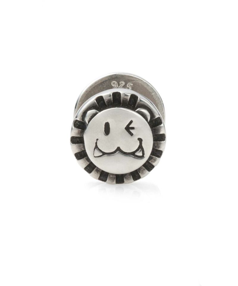 LION HEART シルバーピアス LEO LEO”スタッズピアス(wink)/シルバー925 | ライオンハート(LION