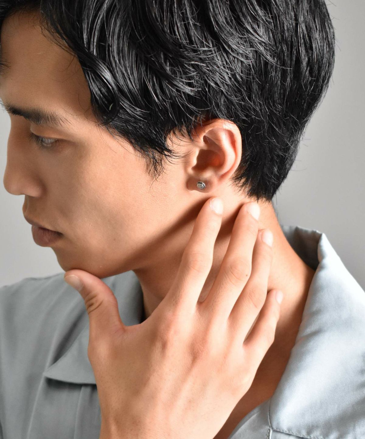  “LEO”スタッズピアス(wink)/シルバー925