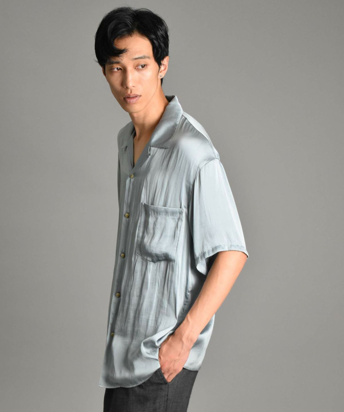  “LEO”スタッズピアス(wink)/シルバー925