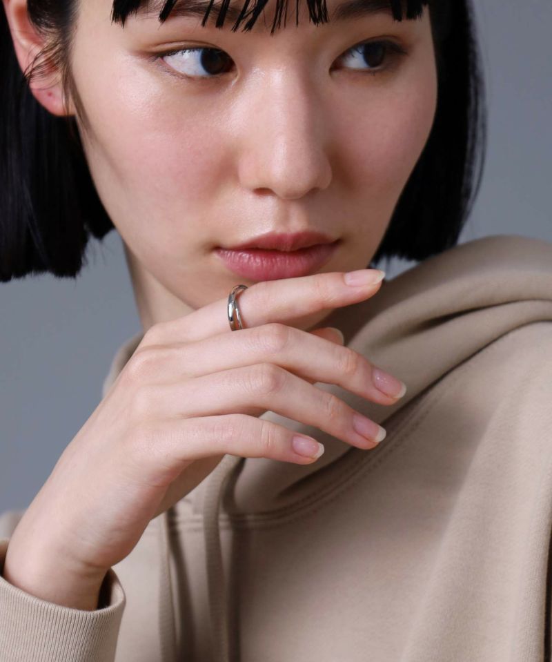 廃盤モデル 希少品 美品 ライオンハート ゴシック オニキスフレアリング 17号 廃盤モデル 希少品 美品 ライオンハート ゴシック オニキス