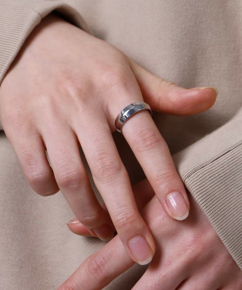 【関税込み】Chopova Lowena ゴールド Bear Heart リング Gold Bear Heart Ring by Chopova Lowena on Sale