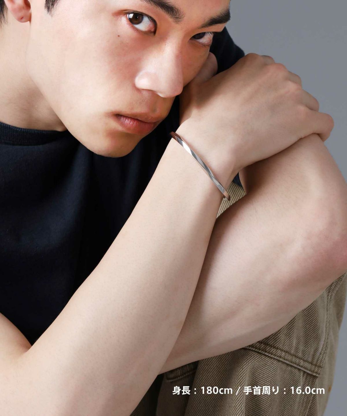 【WEB限定】ツイストエッジバングル/サージカルステンレス