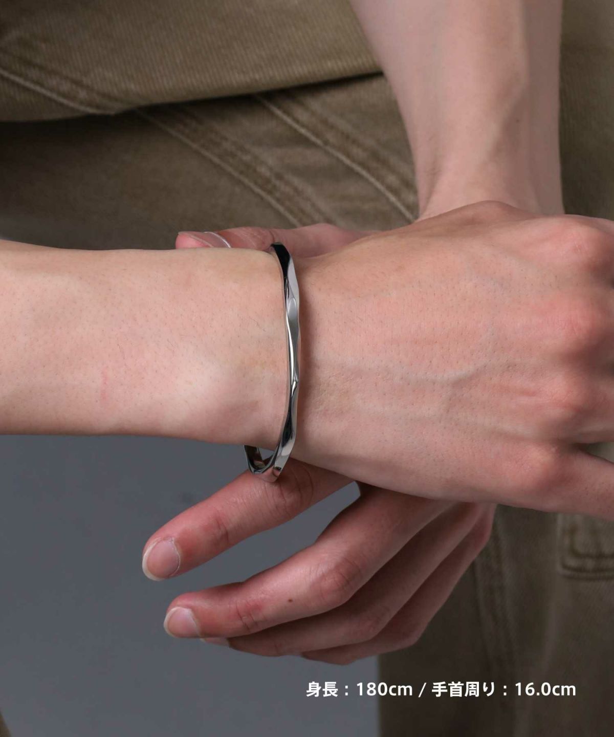 【WEB限定】ニュアンスバングル/サージカルステンレス