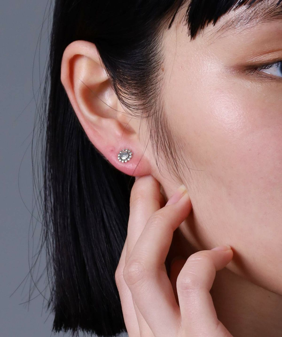 スタッズピアス/フラワーレオ/シルバー925