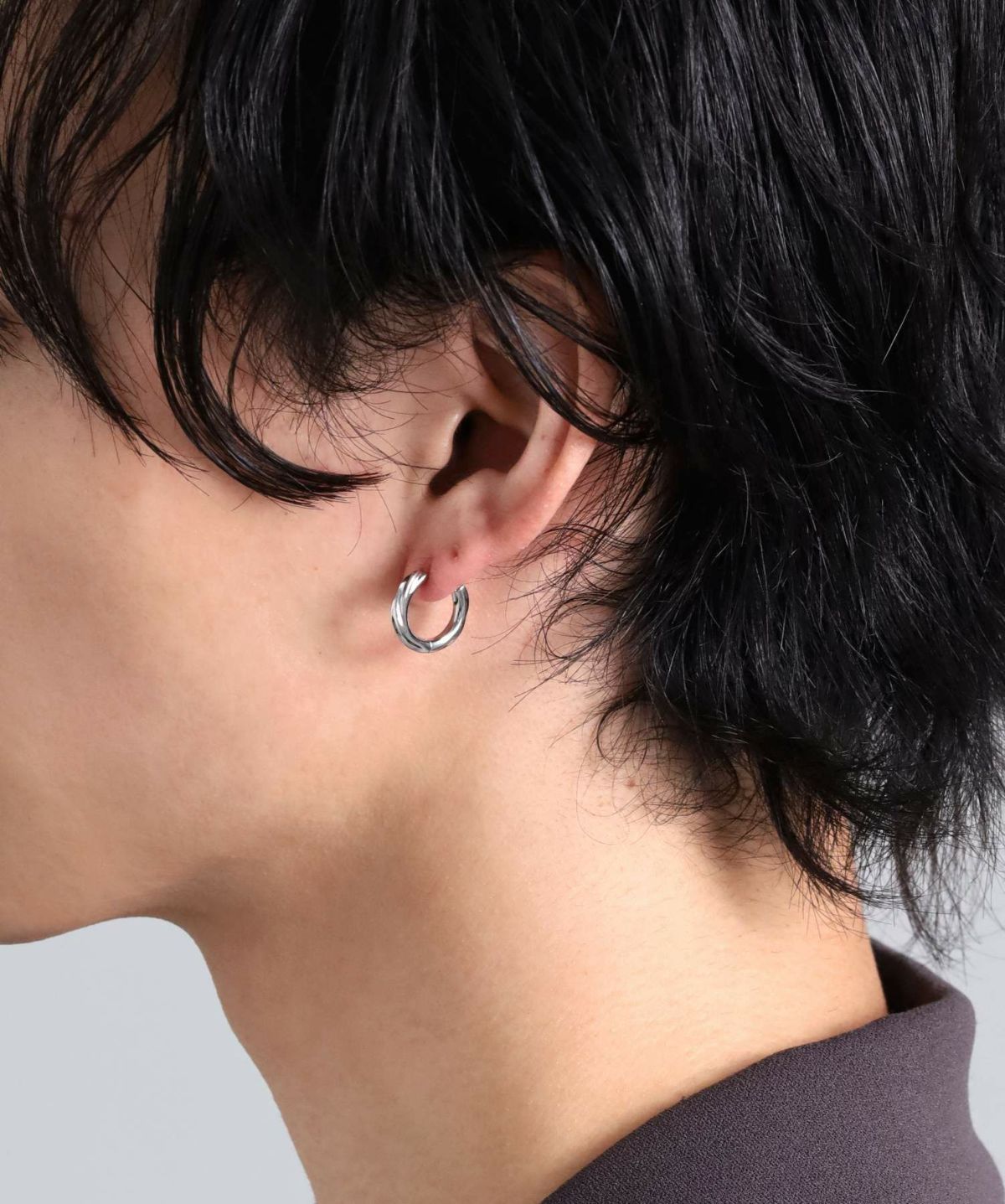 【限定展開】ツイストテクスチャーフープピアス/サージカルステンレス316L（金属アレルギー対応）