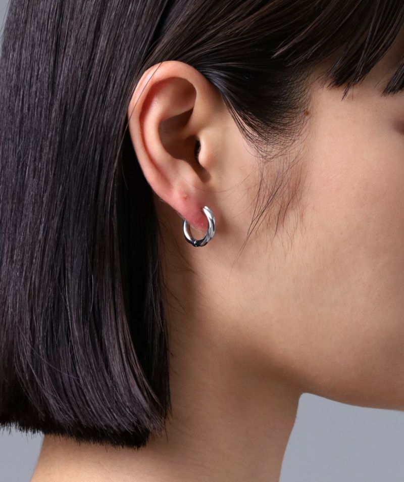 YUZUNA ツイストデザイン フープピアス twist】ツイストフープピアス-L gold – h..Online Store