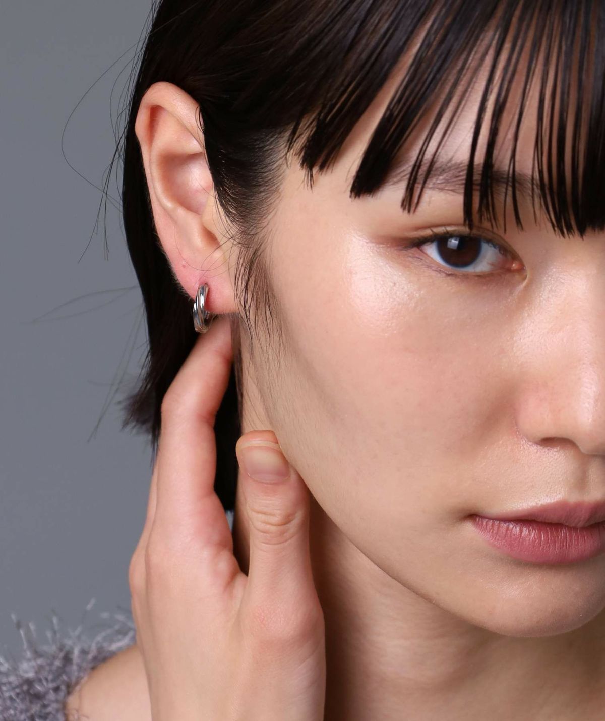 【限定展開】ツイストテクスチャーフープピアス/サージカルステンレス316L（金属アレルギー対応）