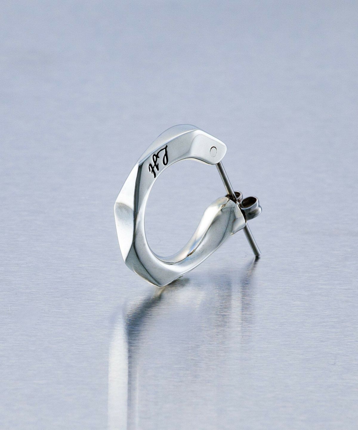 “for Gift”クロッシングピアス/シティポップ“TYPE D”/シルバー925